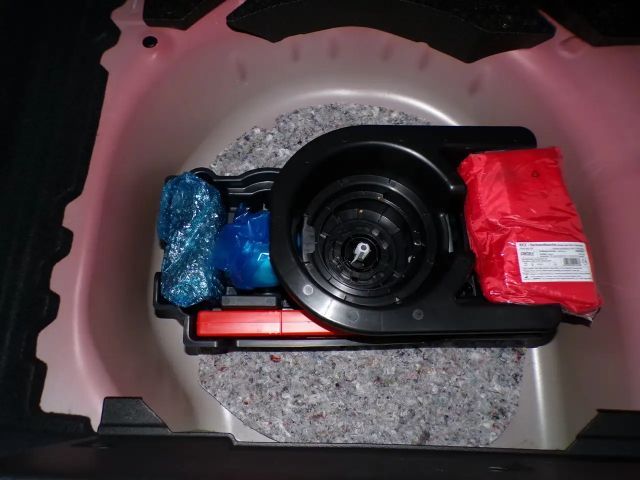 Opel Corsa F 1.2 Navi,Sitzheizg.,Kamera,Sportsitze,Allwetter.