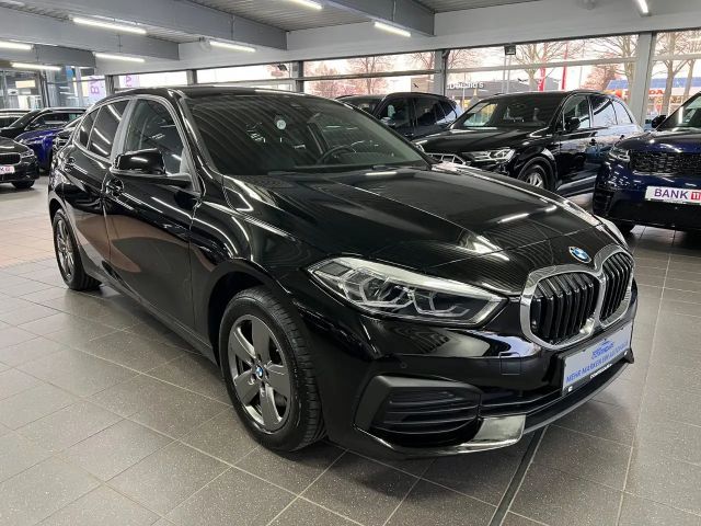 BMW 116 116d Advantage pakket Sedan