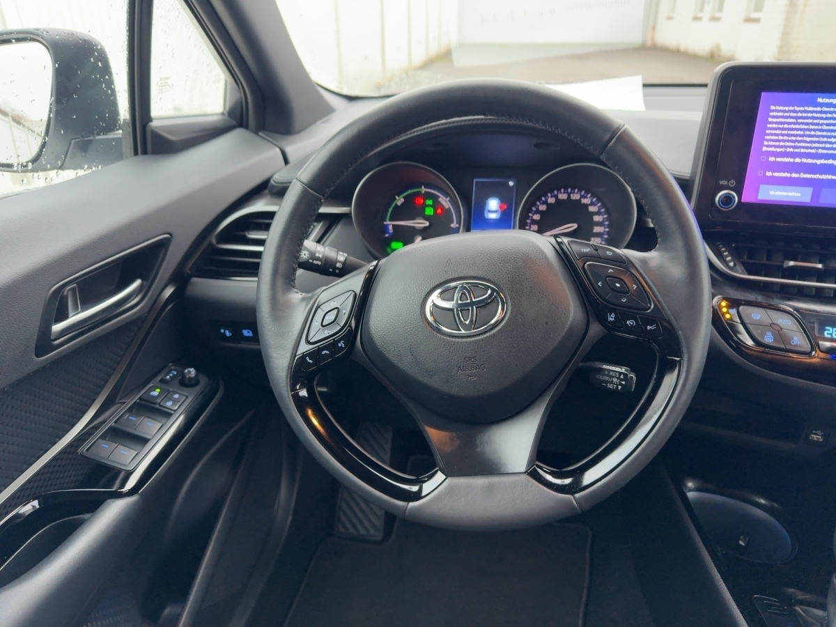 Toyota C-HR 5-deurs Bi-Tone Team D
