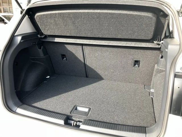 Volkswagen T-Cross 4Me TSI