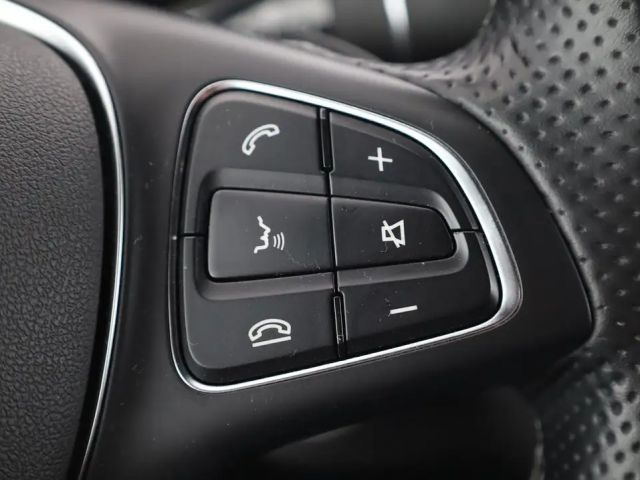 Mercedes-Benz V 220 V 220 d