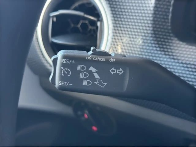 Volkswagen up! Move Move up!