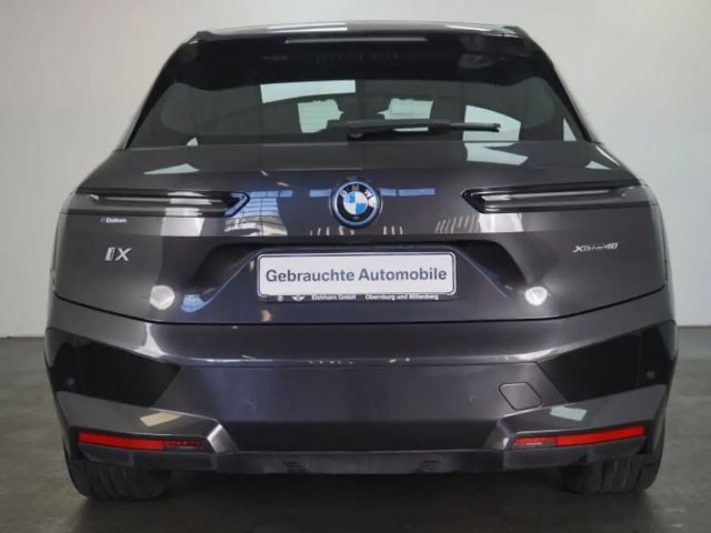 BMW iX xDrive40
