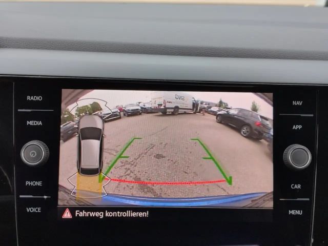 Volkswagen Taigo 1.0 TSI IQ.Drive R-Line