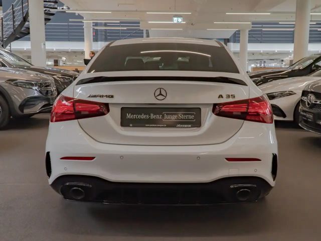 Mercedes-Benz A 35 AMG 4MATIC AMG Line