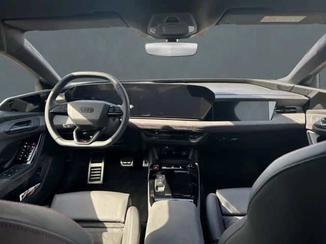 Audi S6 Avant Quattro