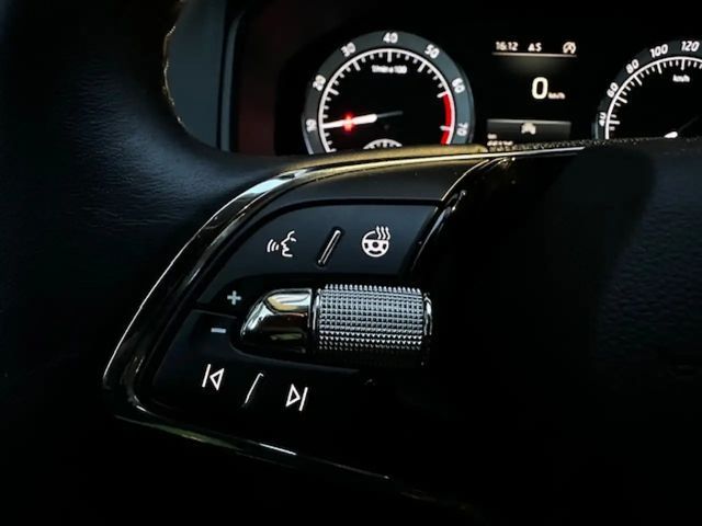 Skoda Karoq Style Style