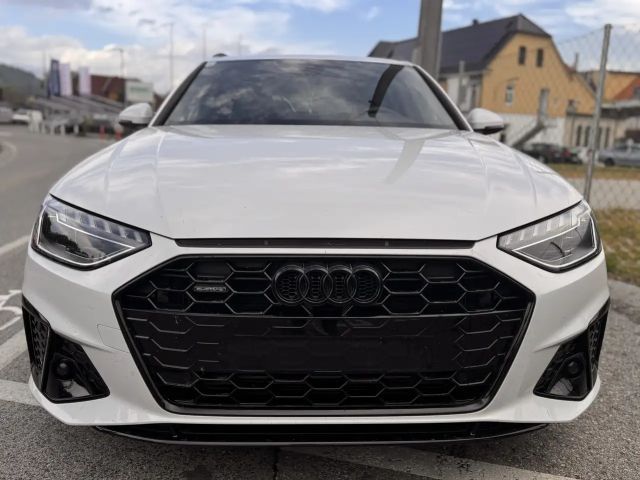 Audi A4 40 TFSI Quattro S-Line