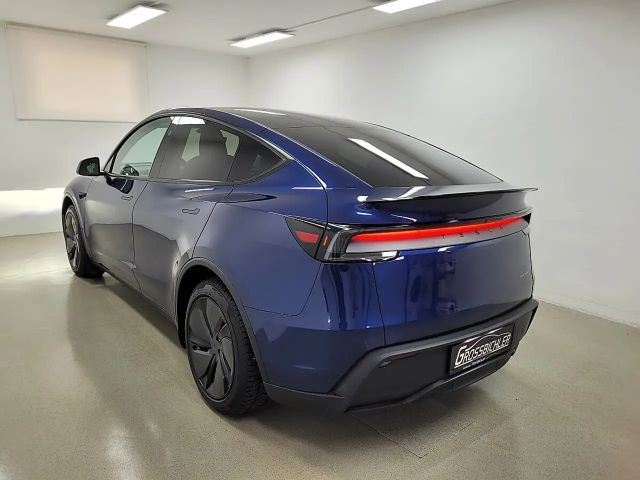 Tesla Model Y AWD Long Range