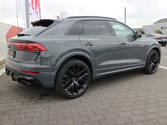 Audi RS Q8 Performance Quattro