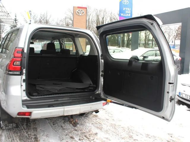 Toyota Land Cruiser Basis Vierwielaandrijving