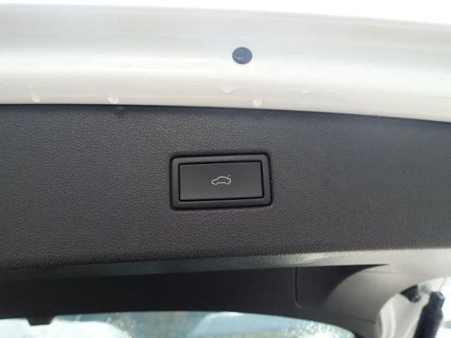 Volkswagen Tiguan 4Motion R-Line