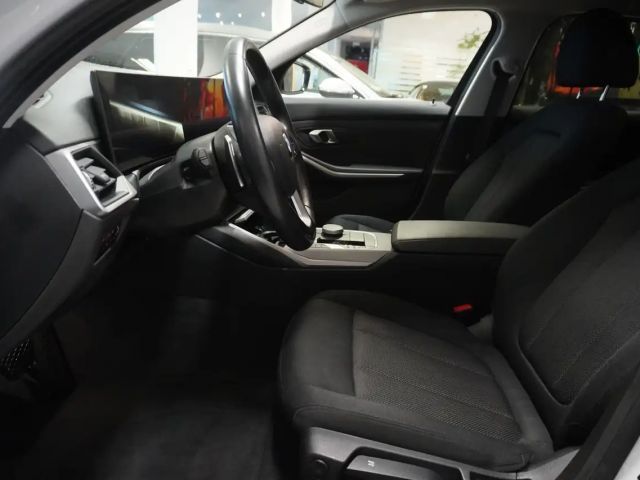 BMW 320 320d Touring xDrive