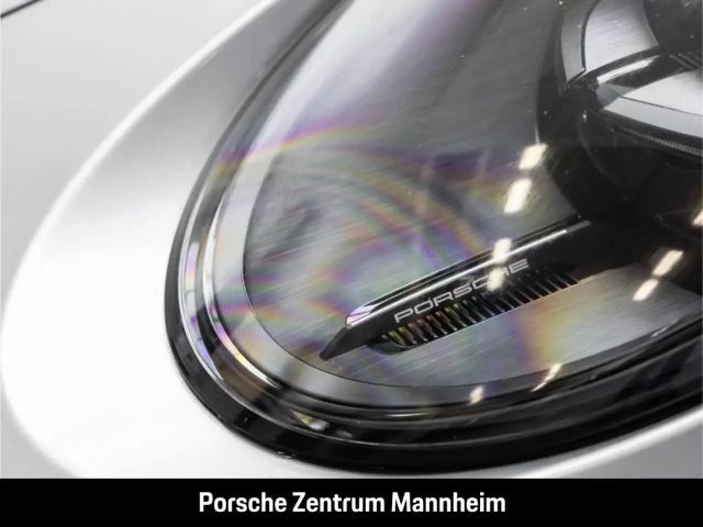 Porsche 992 Cabrio Carrera