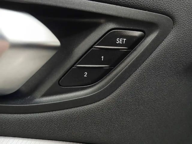 BMW 118 118i M-Sport Sedan