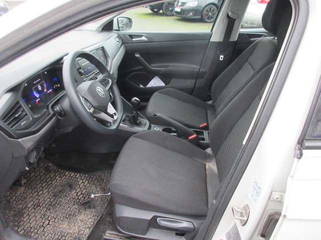 Volkswagen Polo 1.0 leicht beschädigt LED eFH ZV APP KLIMA