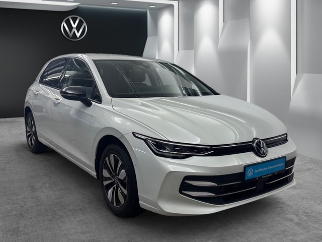 Volkswagen Golf 1.5 eTSI Golf VIII