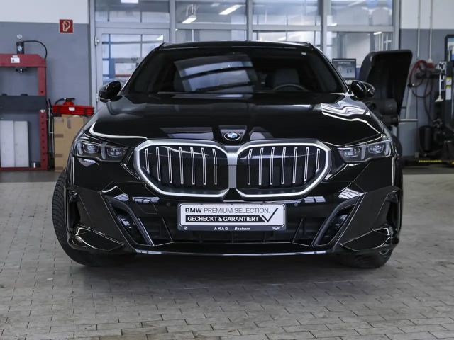 BMW 520 520i M-Sport Touring