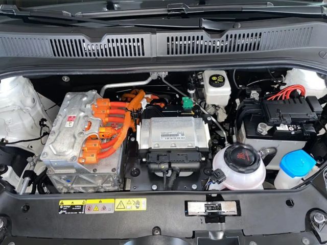 Volkswagen e-up! ! e-up! United CCS