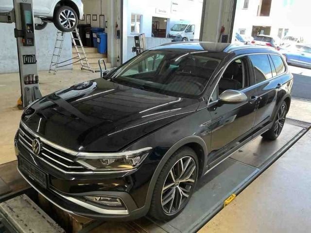 Volkswagen Passat 2.0 TDI AllTrack DSG Variant