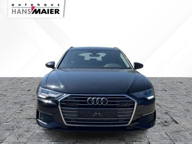 Audi A6 Avant Quattro S-Tronic