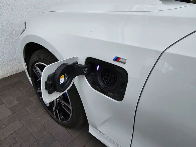 BMW 330 330e M-Sport Touring