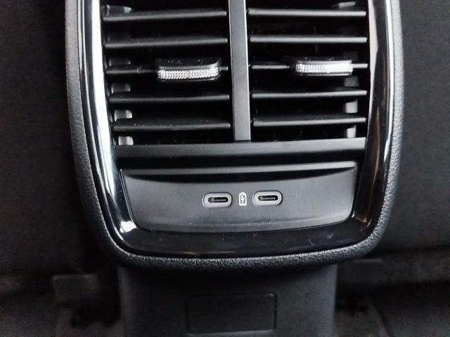 Skoda Kamiq Essence TSI