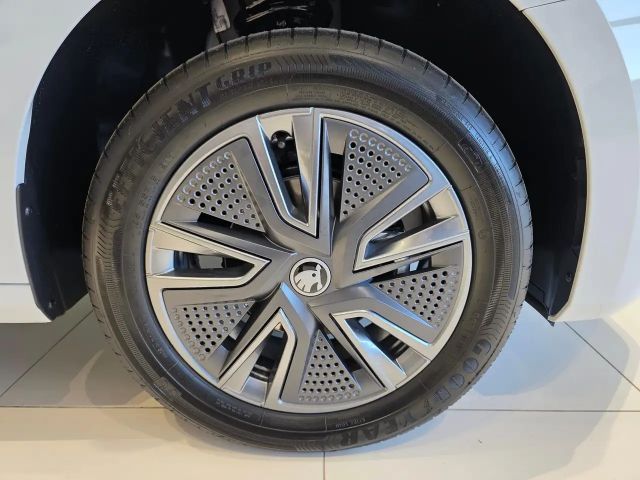 Skoda Fabia 1.0 TSI Tour