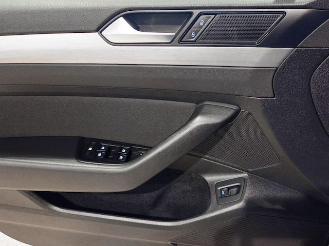 Volkswagen Passat 1.5 TSI DSG Variant