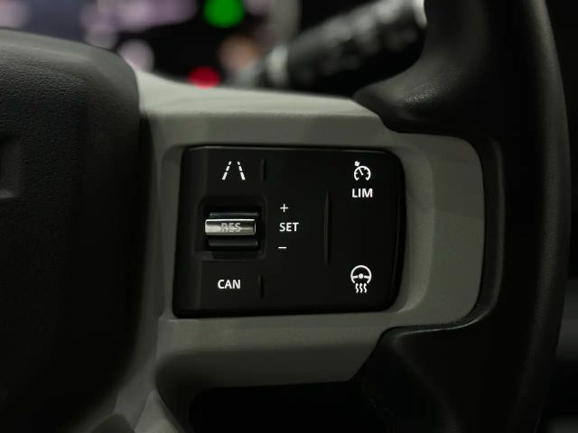 Land Rover Defender AWD D250 SE