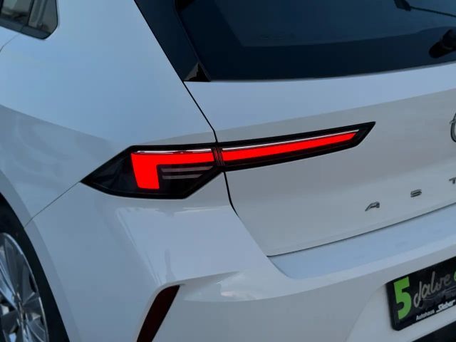 Opel Astra 1.2 Turbo Edition Turbo