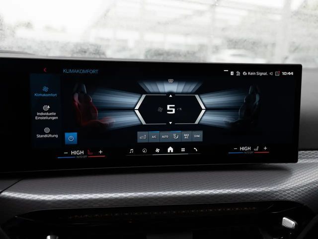 BMW M3 Competition Touring xDrive