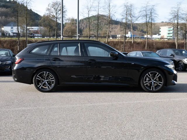 BMW 330 330i M-Sport Touring xDrive