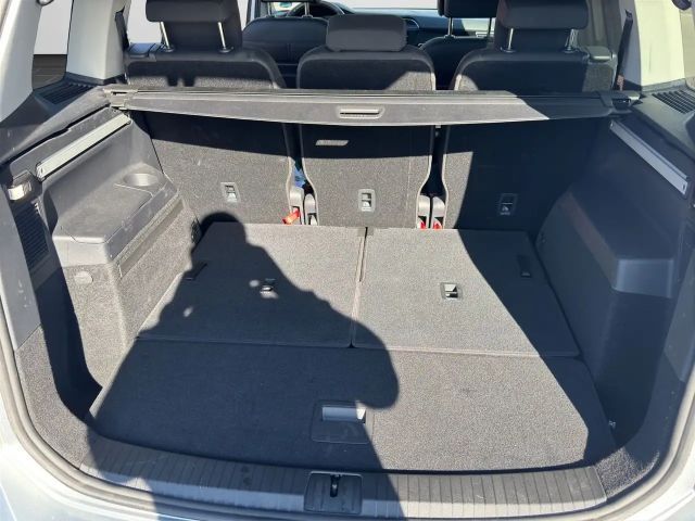 Volkswagen Touran 1.5 TSI DSG Highline Style