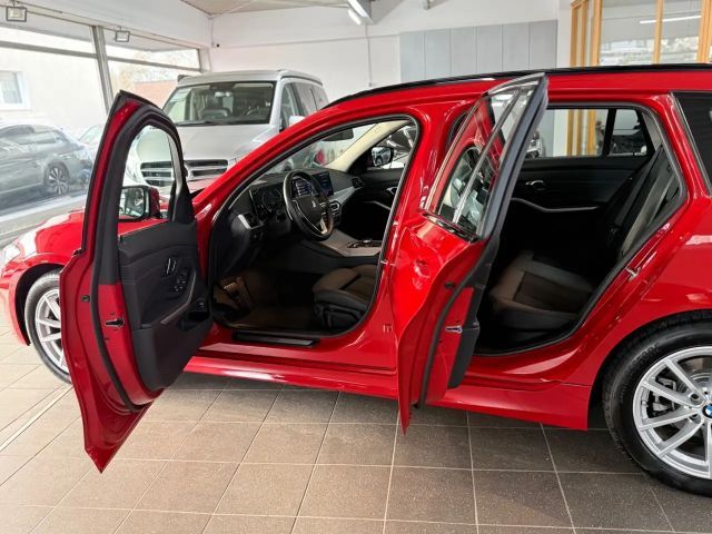 BMW 318 318d Touring