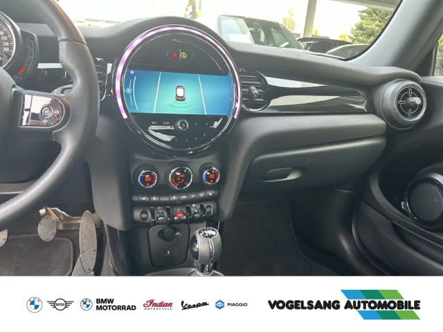 MINI Cooper Classic Trim,Tempomat,L&MFelgen,LEDScheinw.