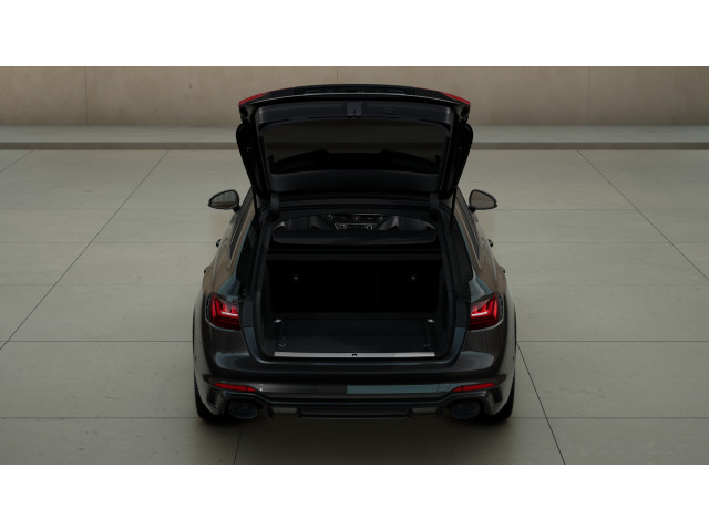 Audi RS4 Avant Quattro