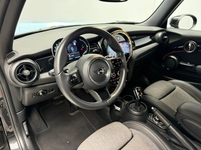 MINI Cooper 1.5 Classic