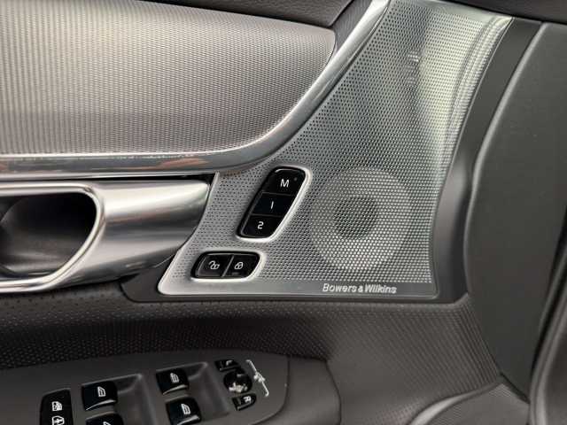 Volvo V90 AWD Dark Plus Recharge T6