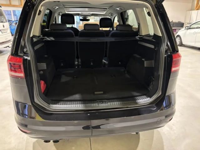 Volkswagen Touran DSG