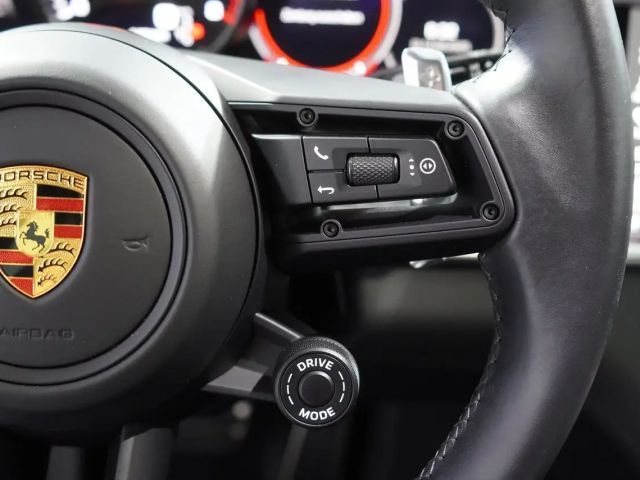 Porsche Panamera 4 E-Hybrid