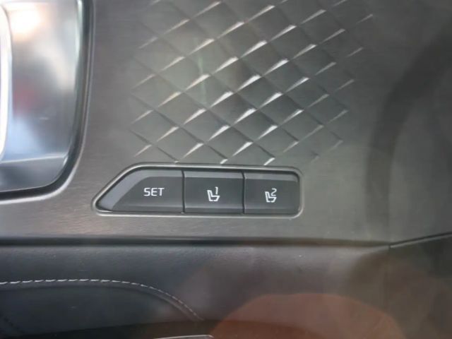 Kia Sorento PHEV Platinum Edition