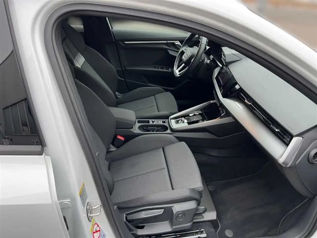 Audi A3 1.5 TFSI S-Line S-Tronic Sedan