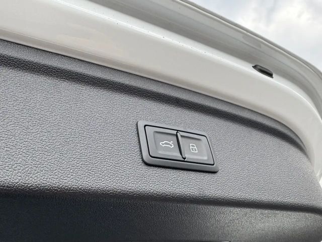 Audi A3 30 TFSI Sedan