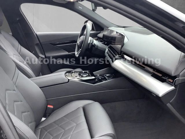 BMW 520 520d M-Sport xDrive