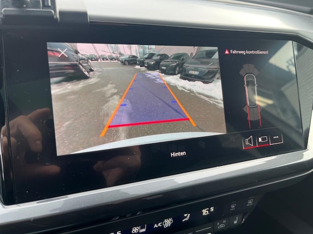 Audi Q4 e-tron 50 Quattro