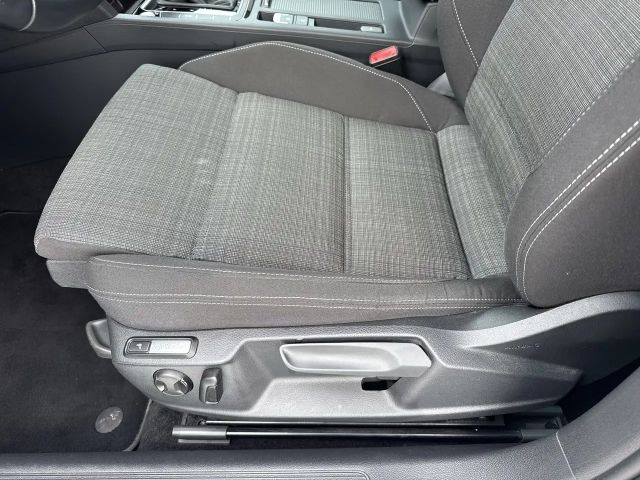 Volkswagen Passat Business DSG Variant