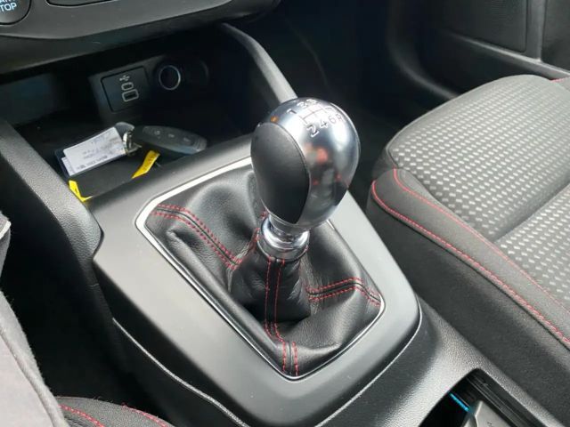 Ford Focus EcoBoost ST Line Wagon