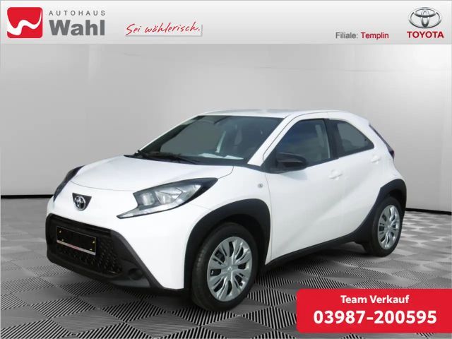 Toyota Aygo X 1.0 VVT-i Play