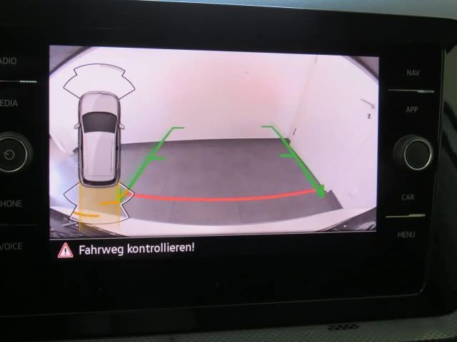 Volkswagen T-Cross Friends TSI